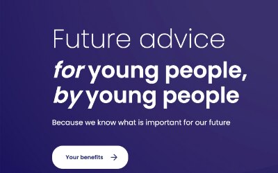 De paarse openingskop van de site die wij voor FutureYu ontwierpen: Future advice for young people, by young people.
